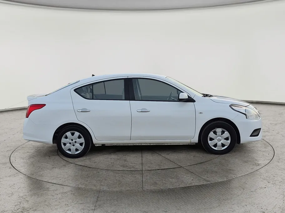 2022 Nissan Sunny Classic 