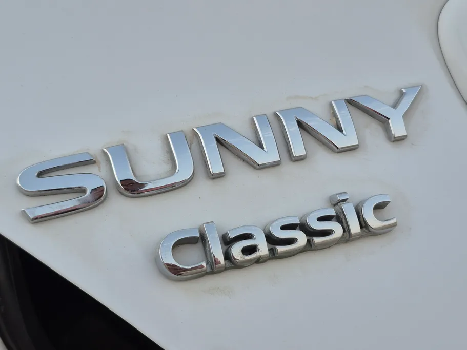 2022 Nissan Sunny Classic 