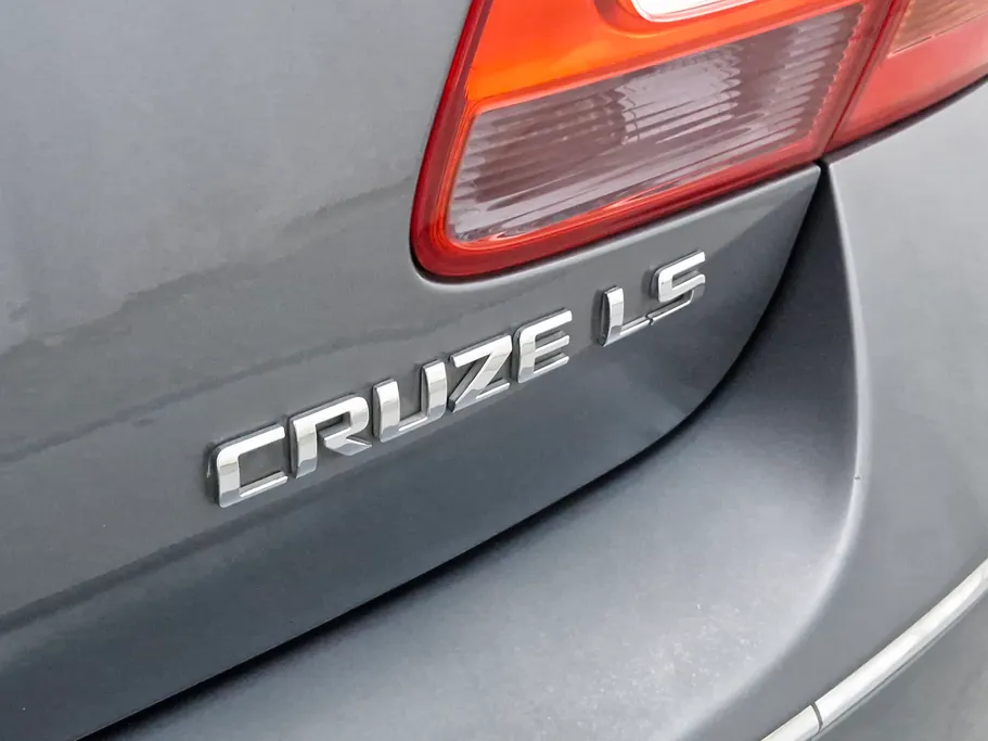2017 Chevrolet Cruze LS 