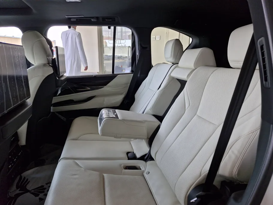 لكزس LX 600 BB Elite 2024 