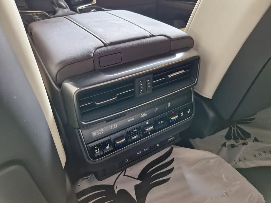 لكزس LX 600 BB Elite 2024 
