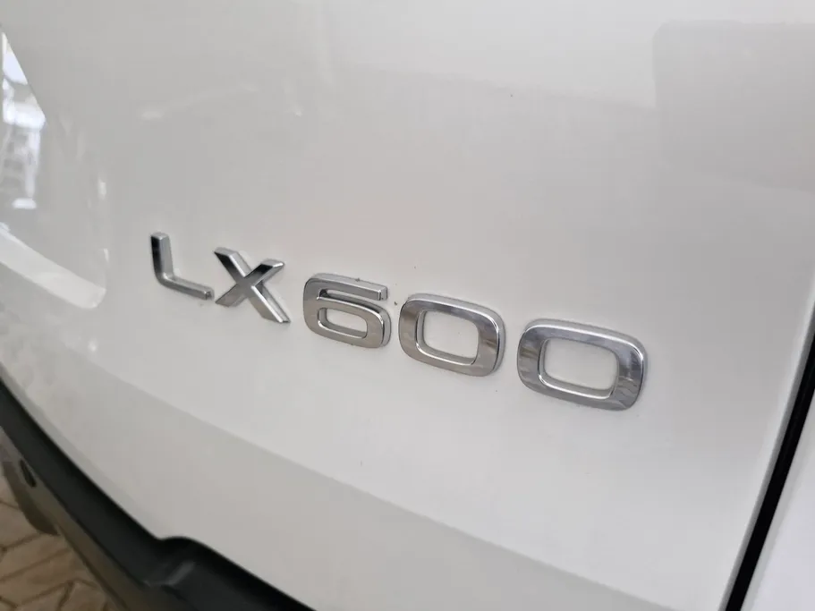 لكزس LX 600 BB Elite 2024 