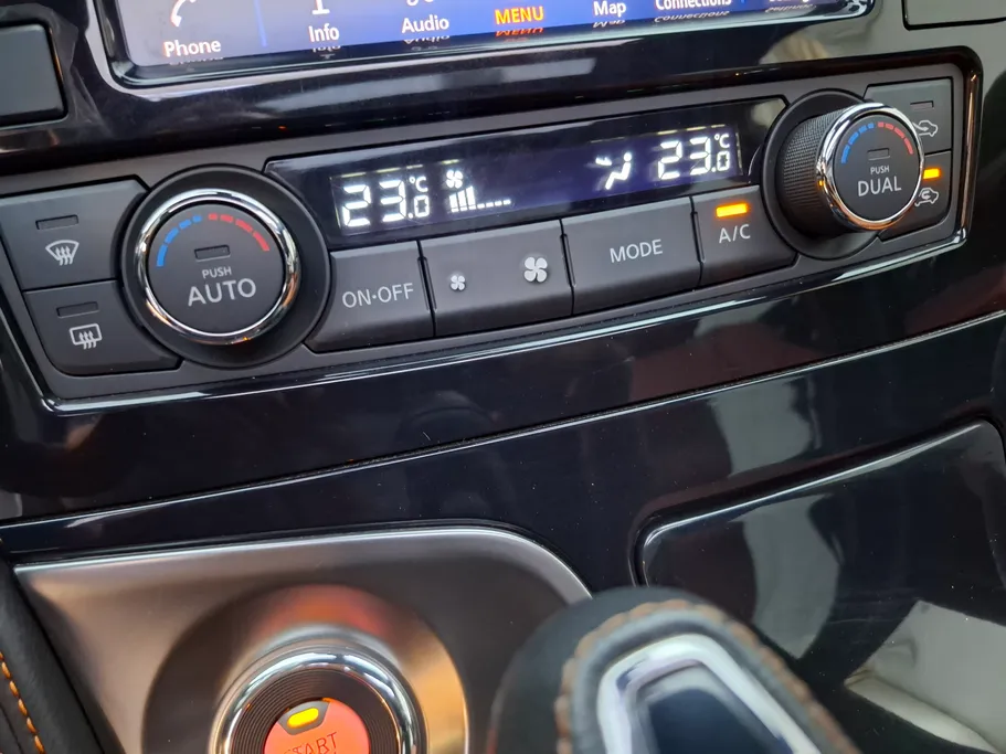 2022 Nissan Maxima SR 