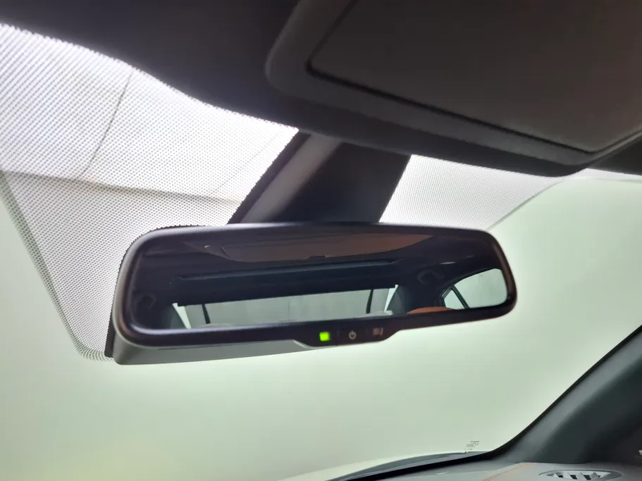 2022 Nissan Maxima SR 