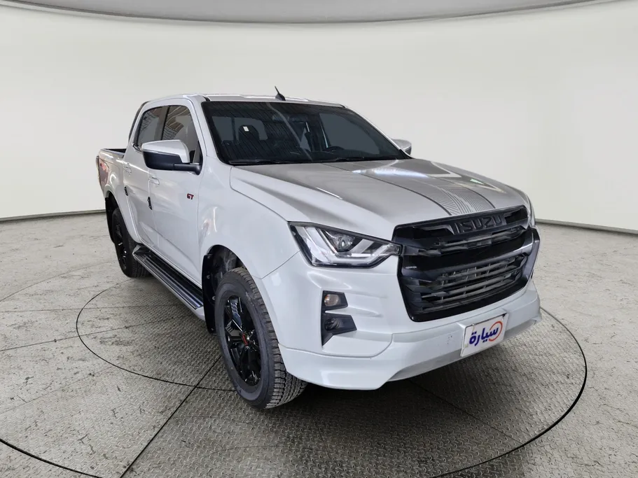 ايسوزو دي ماكس GT 2023 