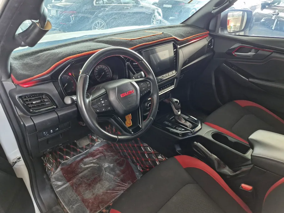 2023 Isuzu D-max GT 