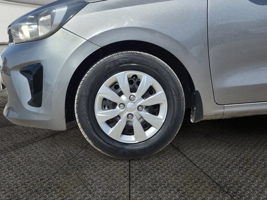 2023 Kia Pegas LX 
