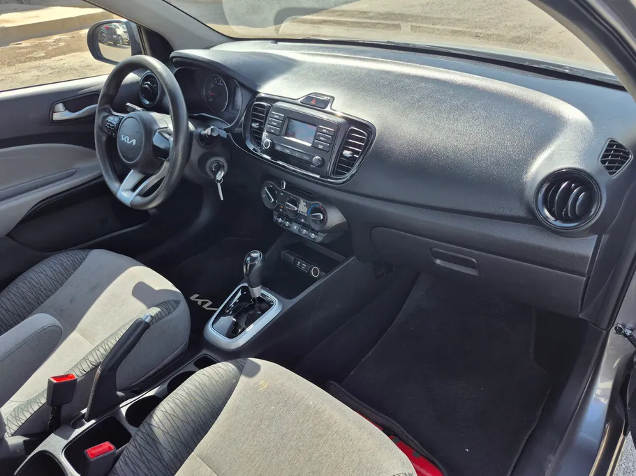 2023 Kia Pegas LX 