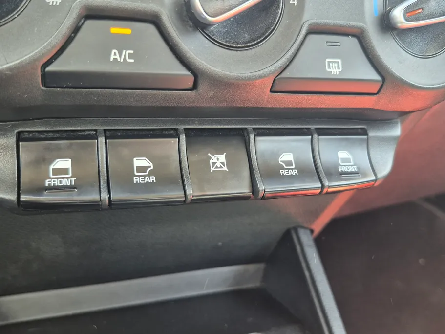 2023 Kia Pegas LX 