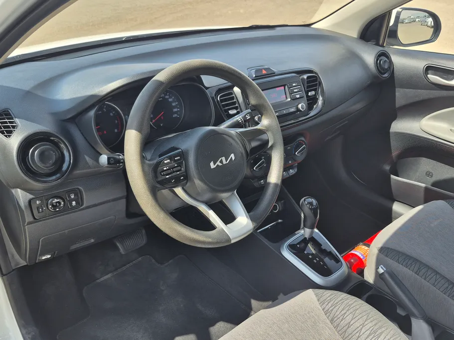 2023 Kia Pegas LX 
