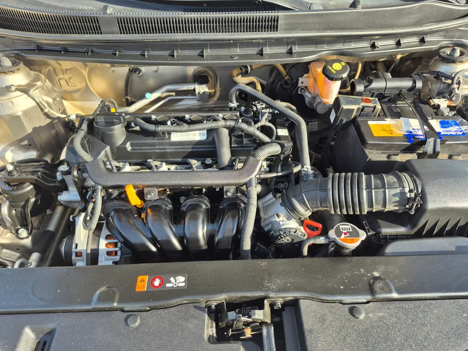 2023 Kia Pegas LX 