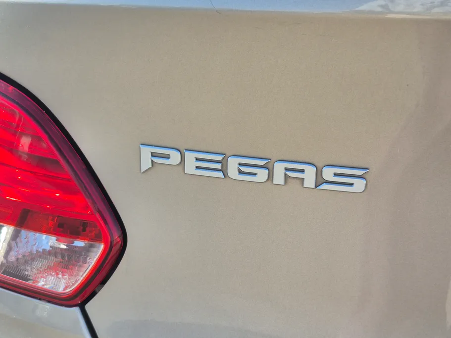 2023 Kia Pegas LX 