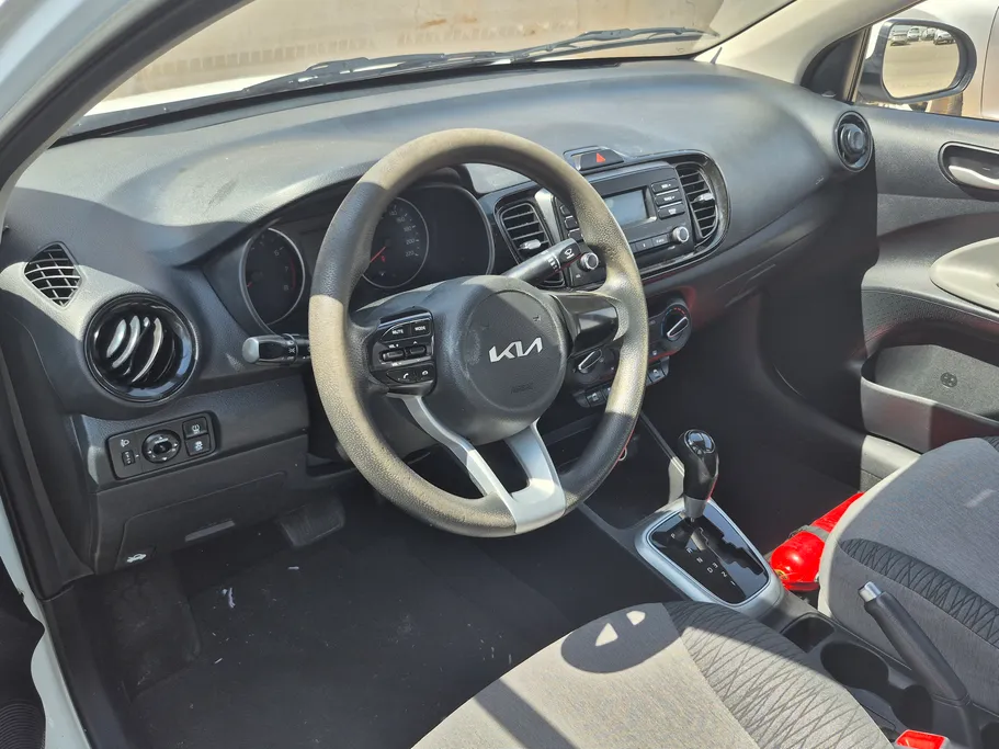 2023 Kia Pegas LX 