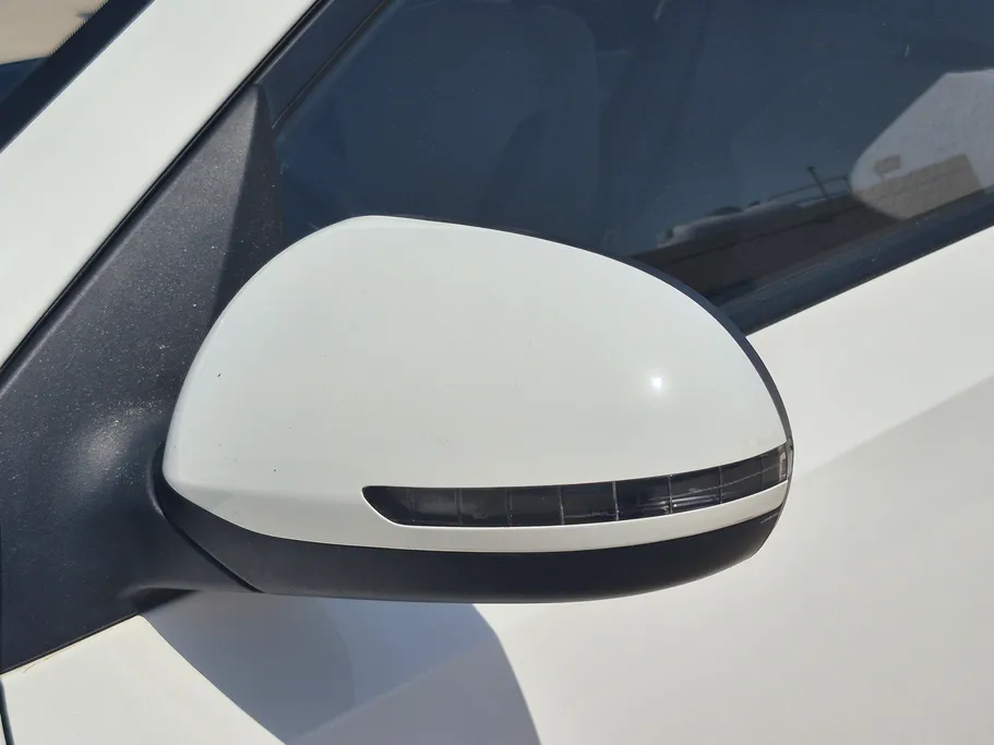 2023 Kia Pegas LX 