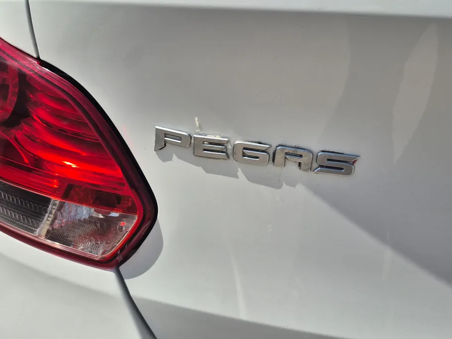 2023 Kia Pegas LX 
