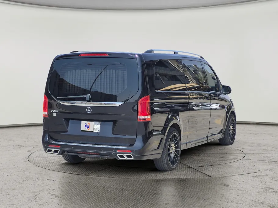مرسيدس V250  2022 
