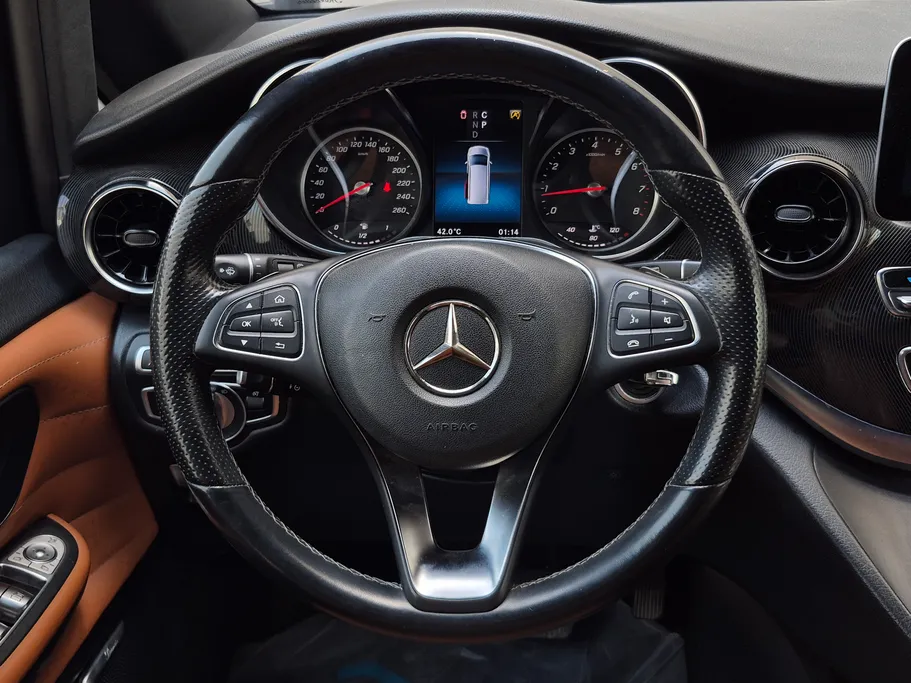 مرسيدس V250  2022 