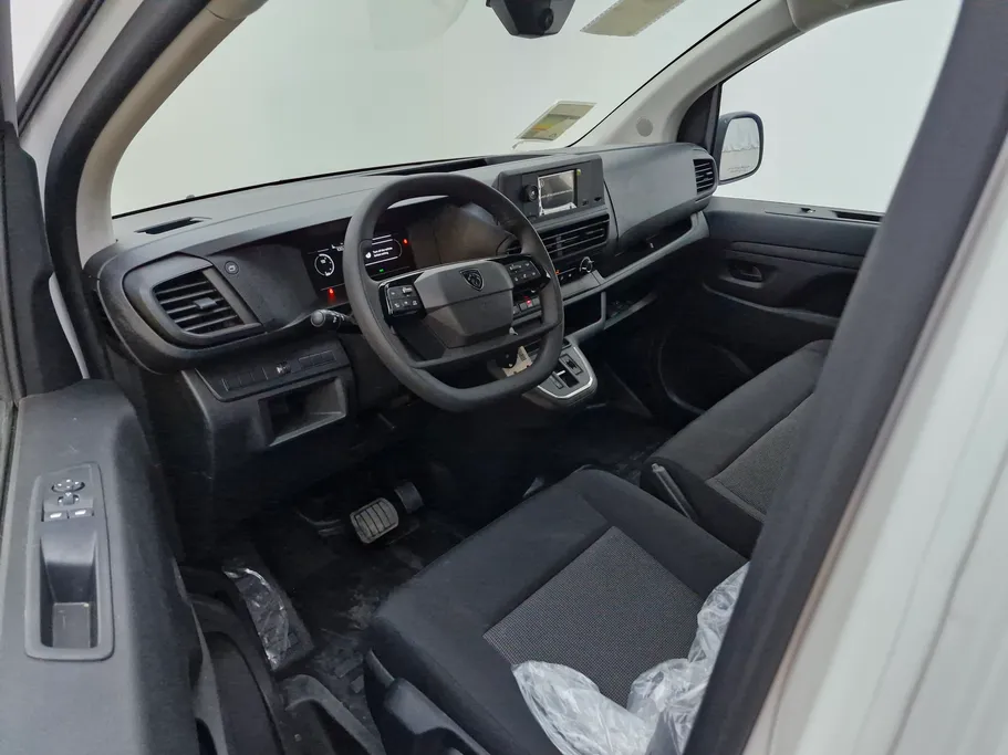 بيجو إكسبرت VAN 2025 