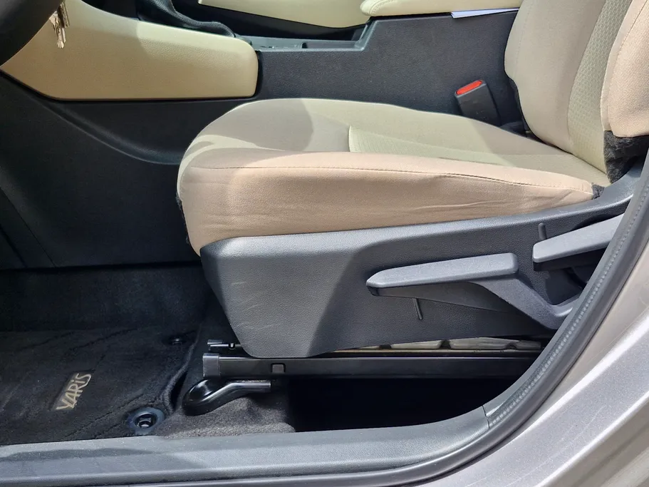 2023 Toyota Yaris  Y Plus 