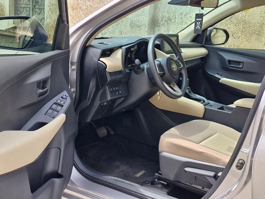 2023 Toyota Yaris  Y Plus 