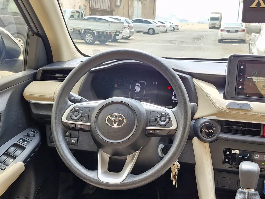 2023 Toyota Yaris  Y Plus 