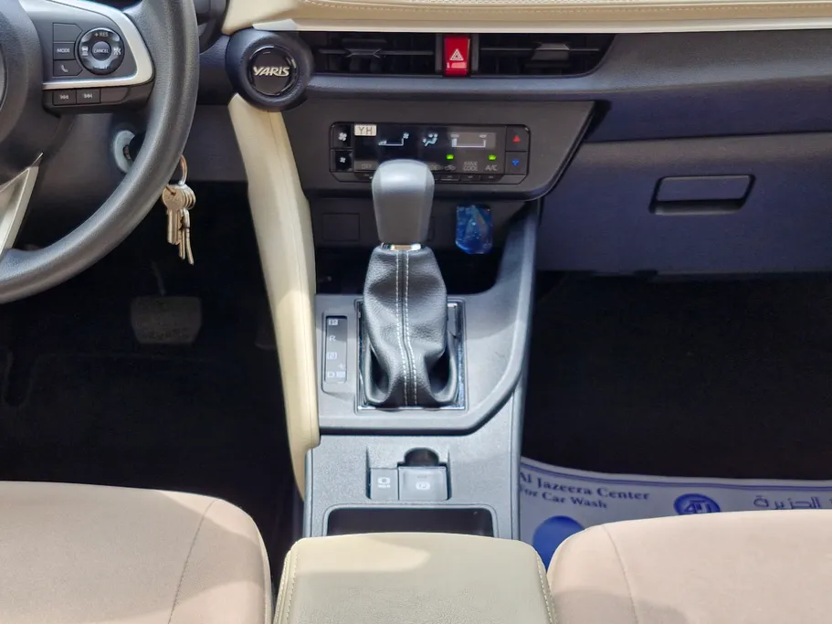 2023 Toyota Yaris  Y Plus 