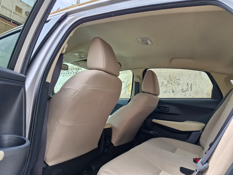 2023 Toyota Yaris  Y Plus 