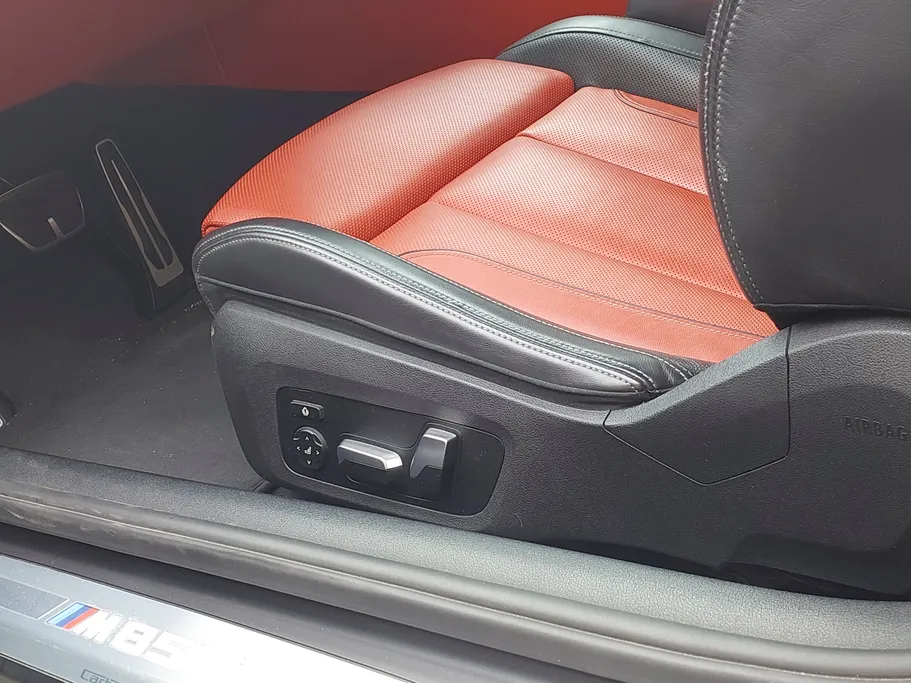 بي ام دبليو الفئة الثامنة M850i xDrive 2019 