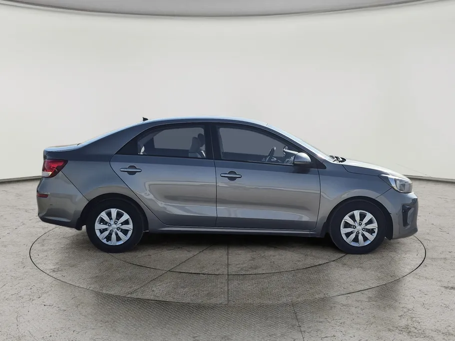 2022 Kia Pegas LX 