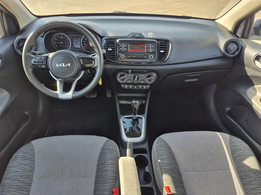 2022 Kia Pegas LX 