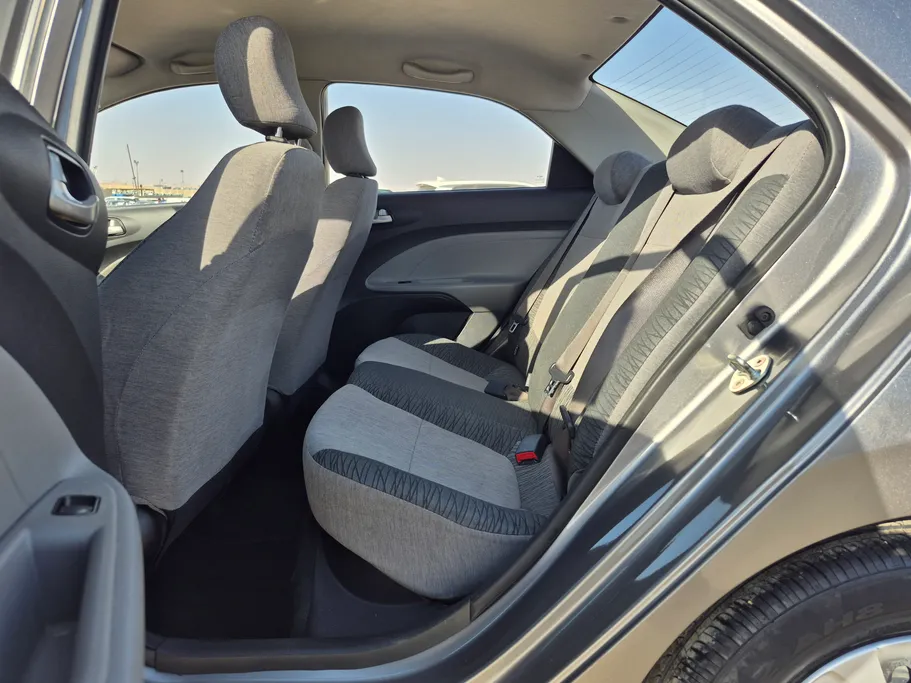 2022 Kia Pegas LX 