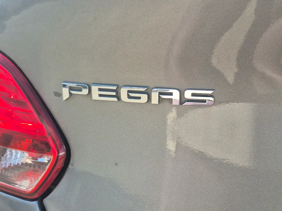 2022 Kia Pegas LX 