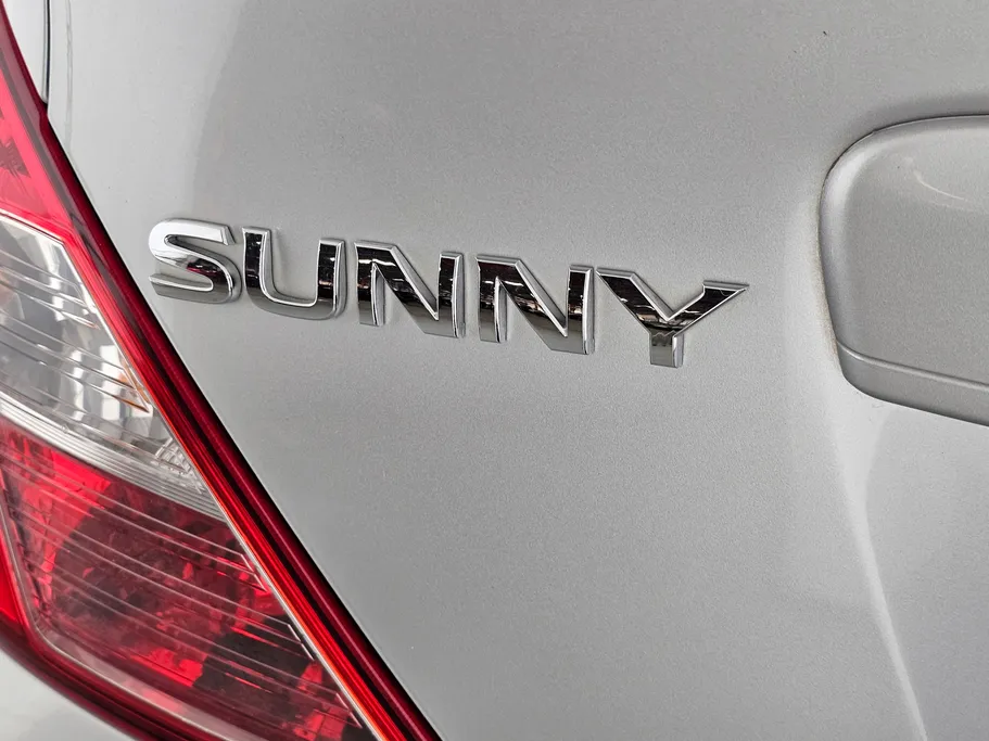 2023 Nissan Sunny SV Comfort 