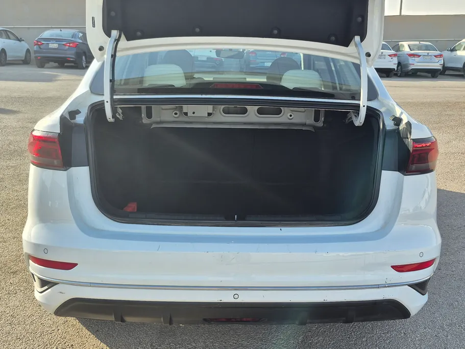 2023 Geely Emgrand GS 