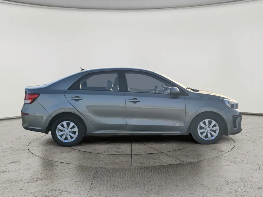 2022 Kia Pegas LX 