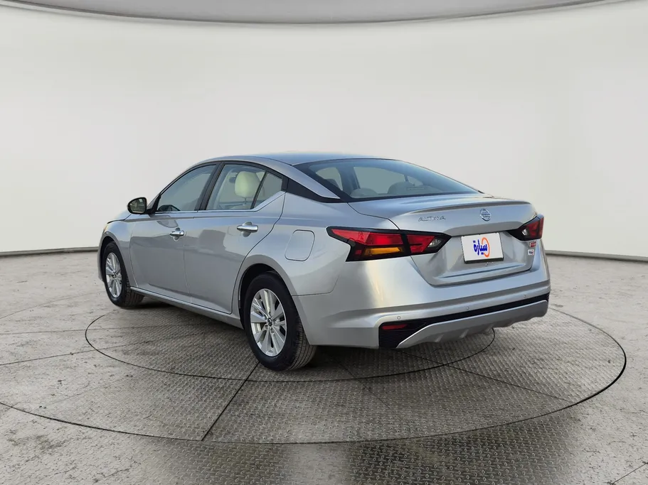 2022 Nissan Altima S 
