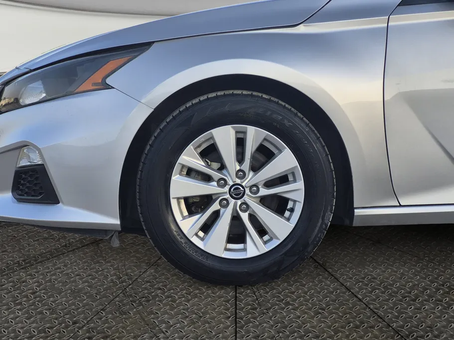 2022 Nissan Altima S 