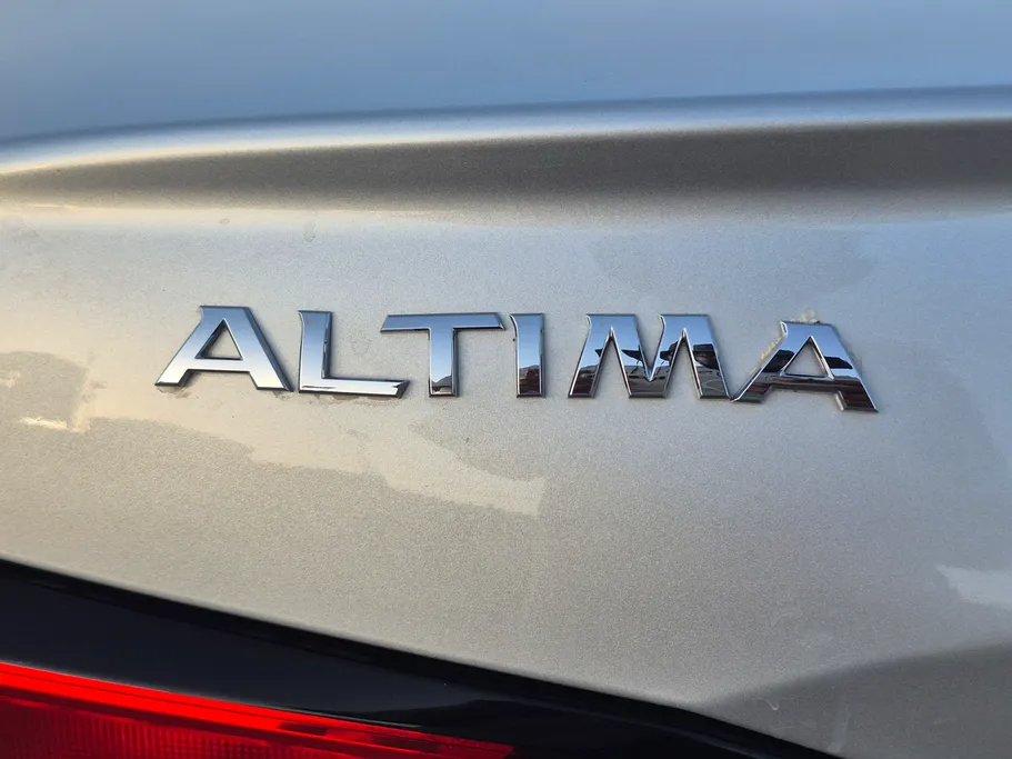 2022 Nissan Altima S 