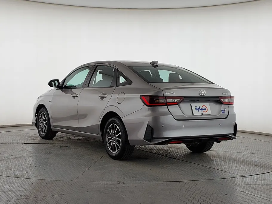 2023 Toyota Yaris  Y 