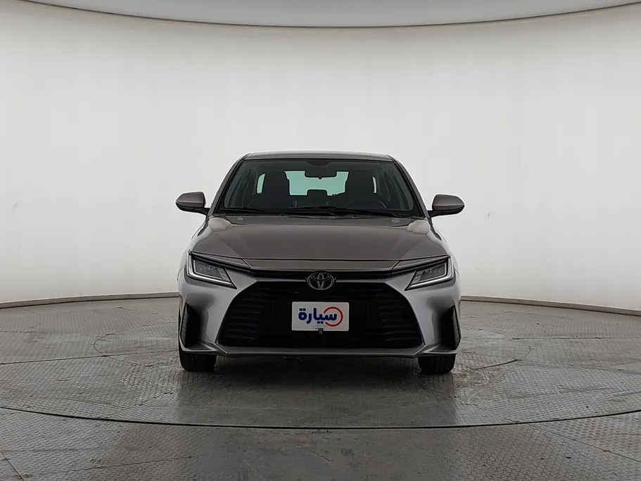2023 Toyota Yaris  Y 
