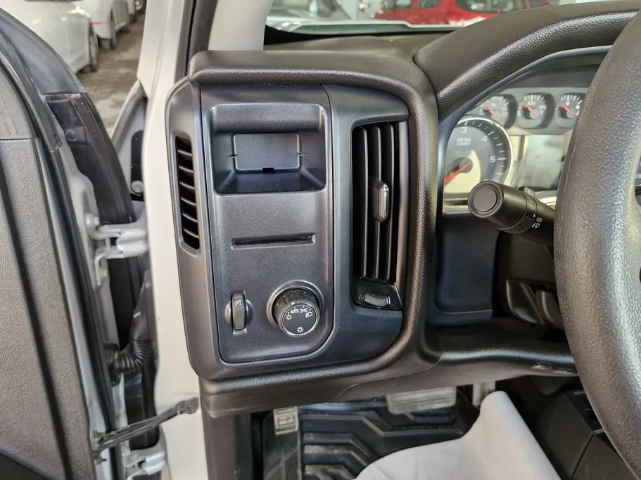 2018 Chevrolet Silverado LS 
