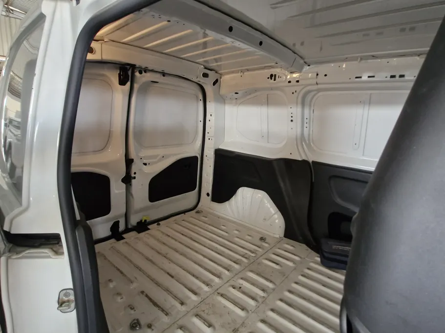 بيجو بارتنر Short van 2023 