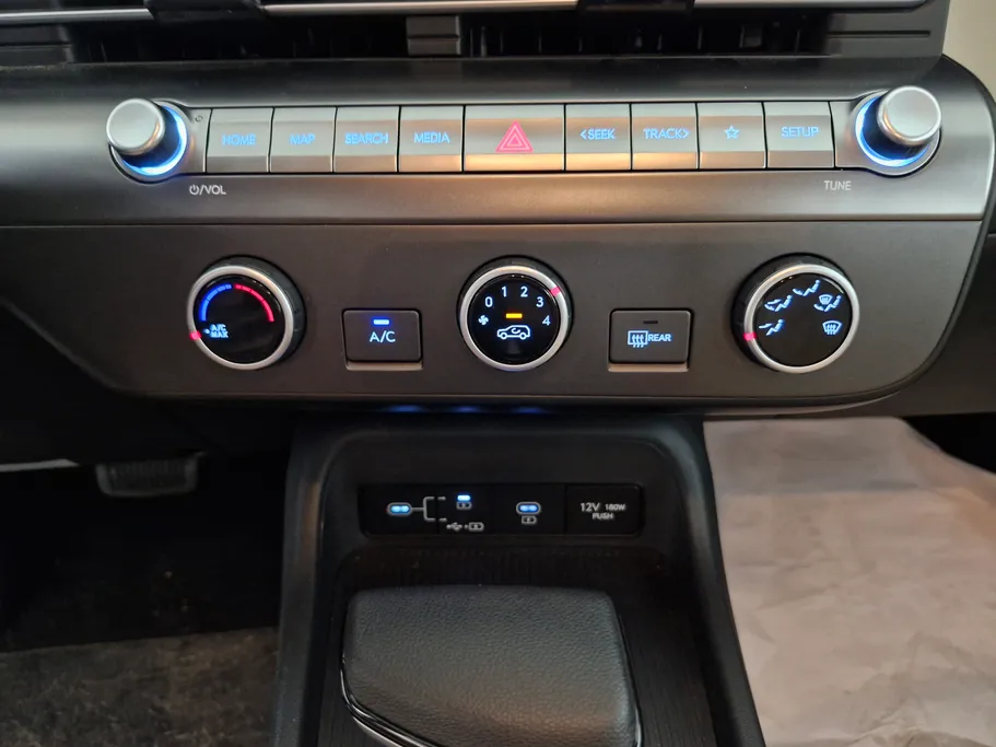 2024 Hyundai Kona Fleet 