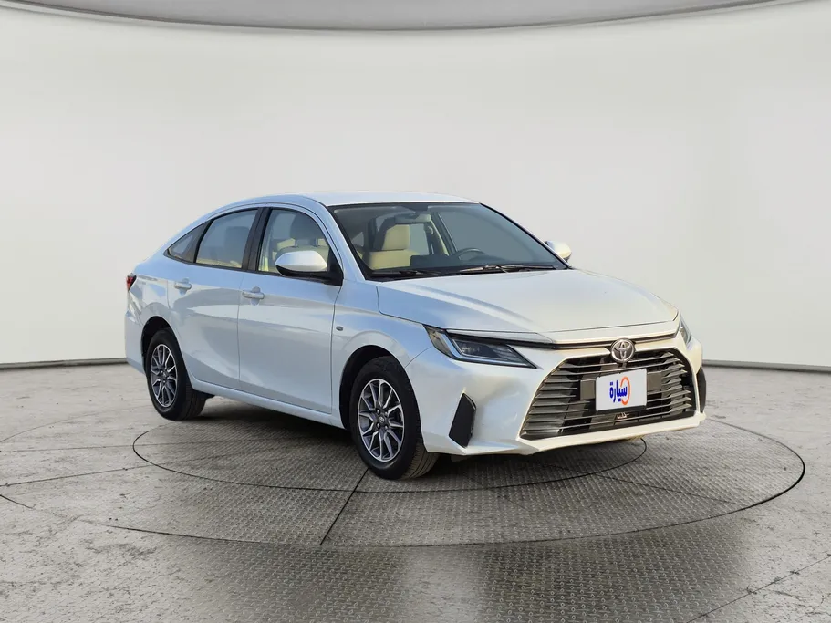2023 Toyota Yaris  Y 