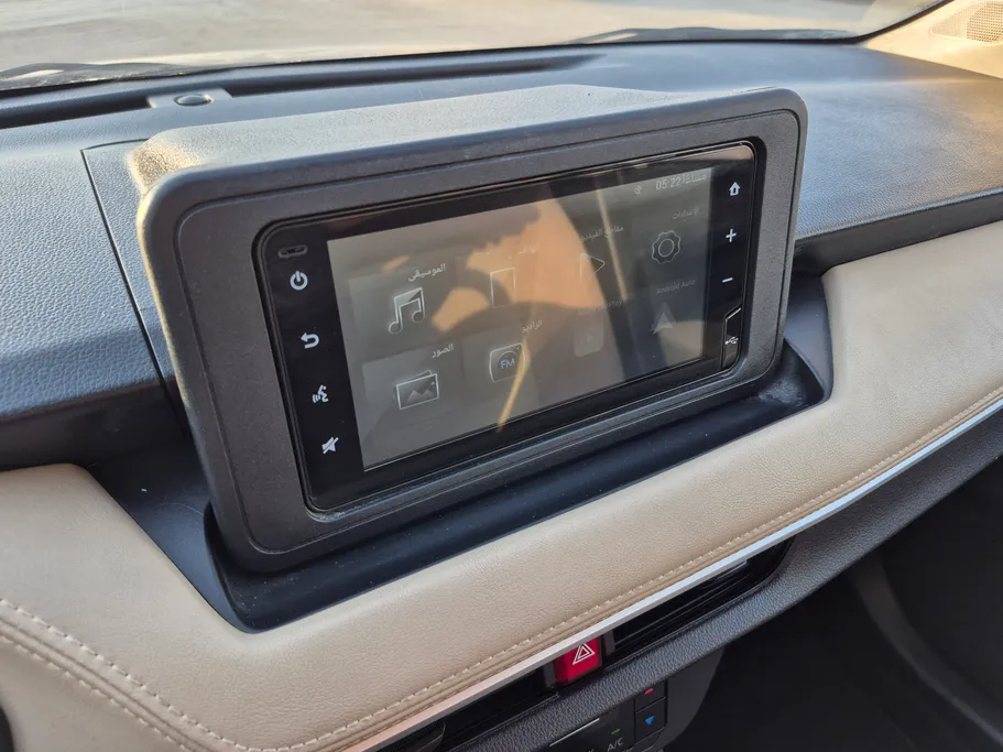2023 Toyota Yaris  Y 