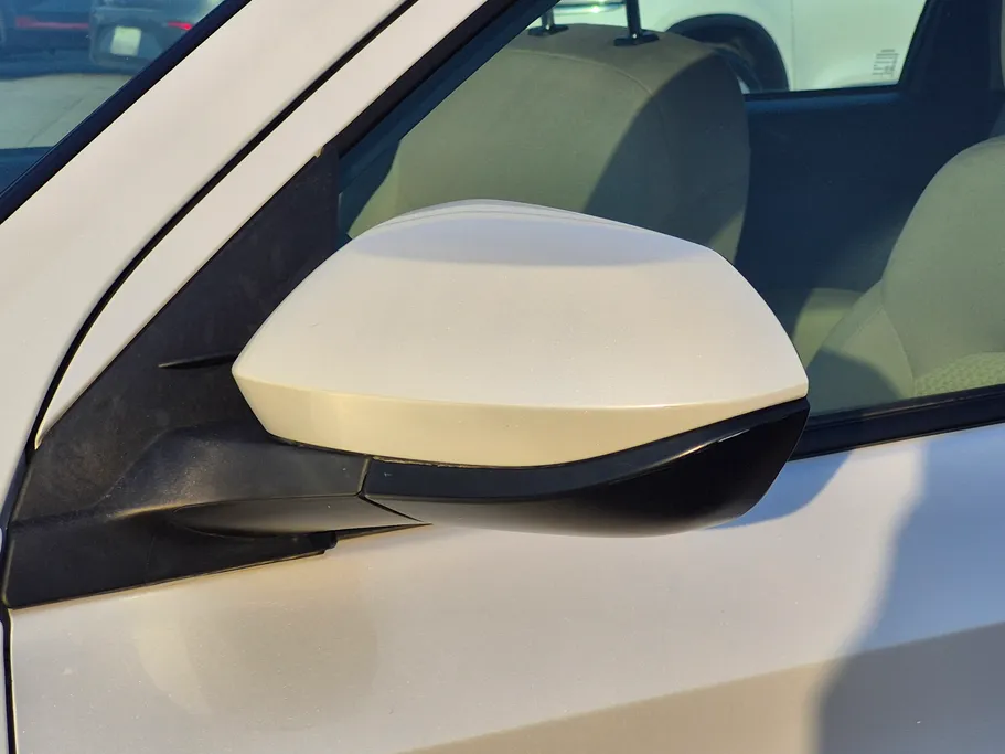 2023 Toyota Yaris  Y 