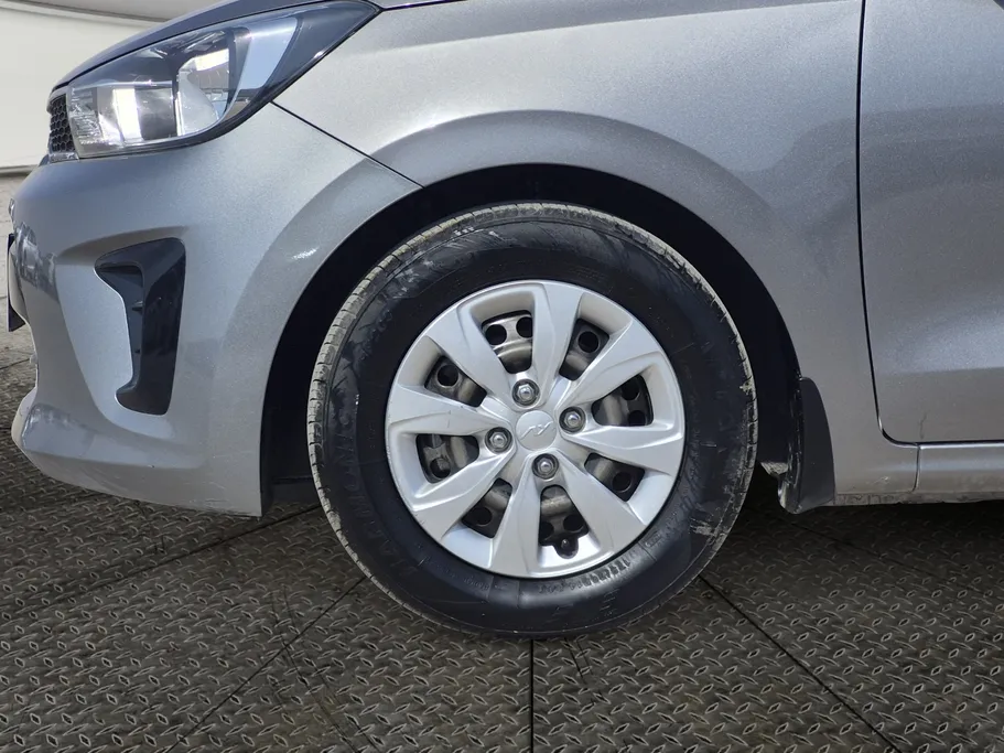 2022 Kia Pegas LX 