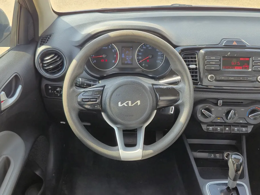 2022 Kia Pegas LX 