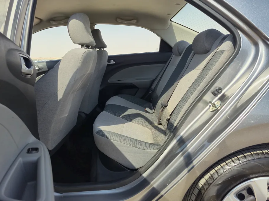 2022 Kia Pegas LX 