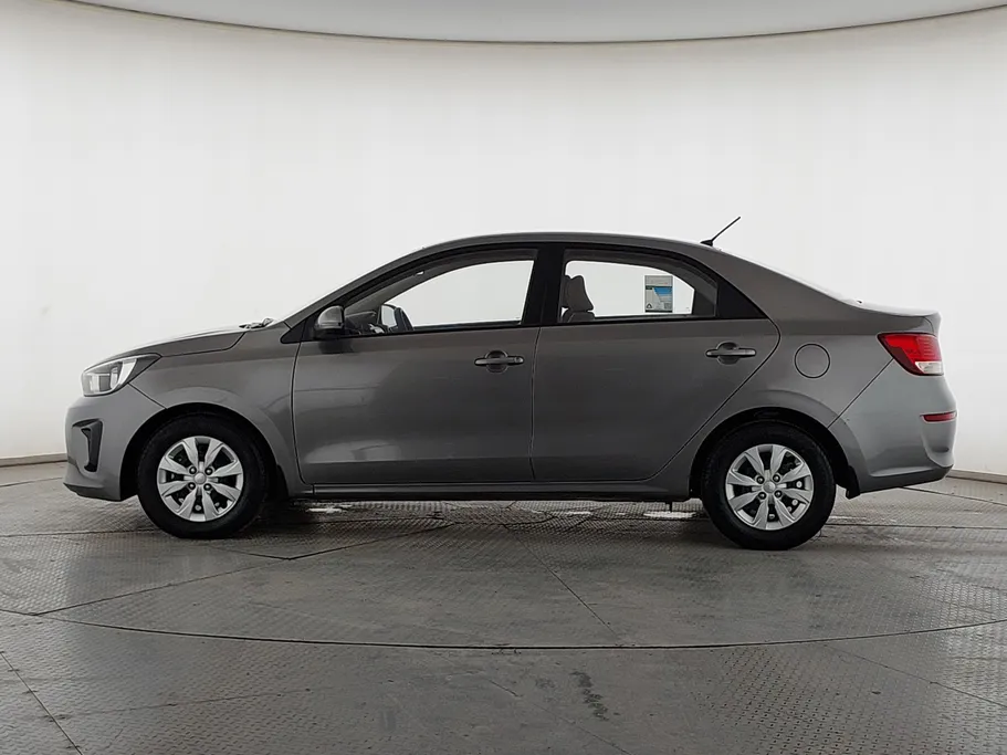 2022 Kia Pegas LX 